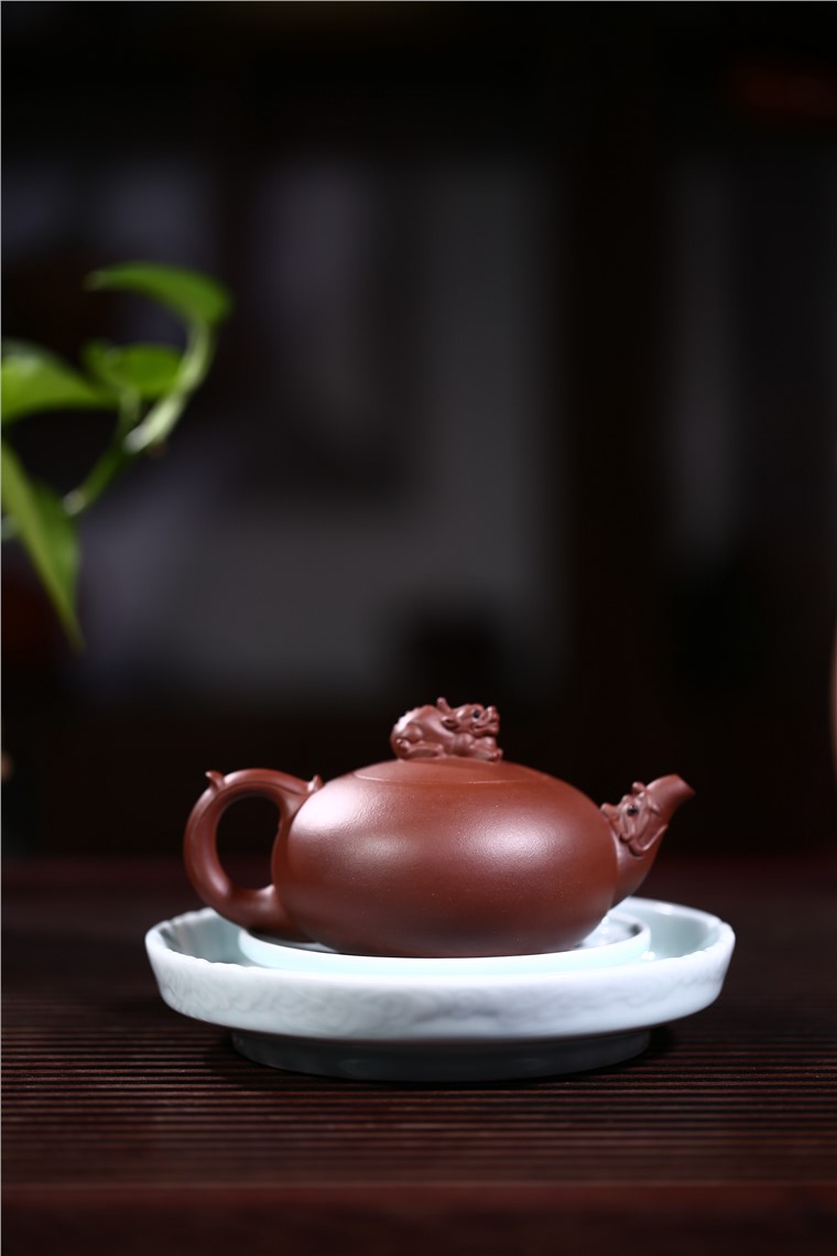 顾旭英作品 如意龙图片