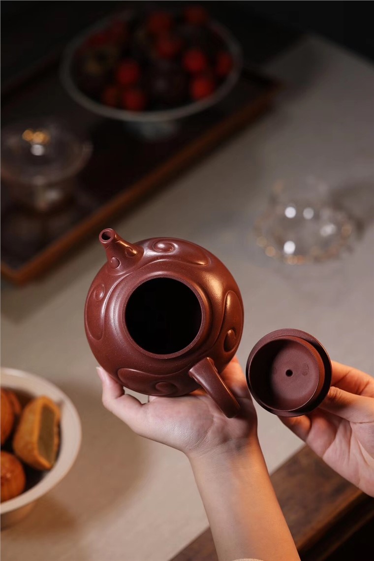 蒋惠娟作品 乐意壶图片