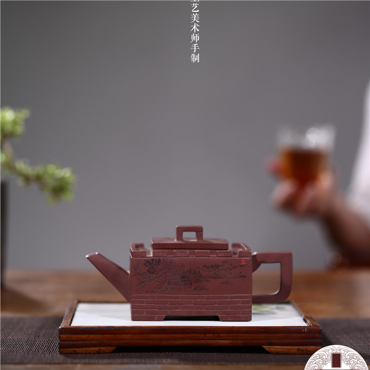 邵云琴作品 气吞山河