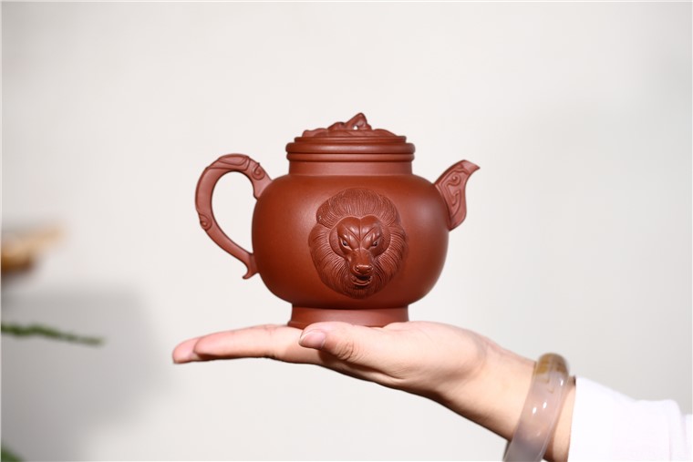 吴赛春作品 瑞狮纳福图片