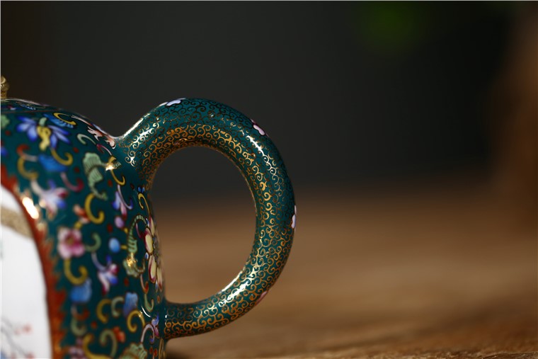 邵美华作品 金犬纳福
