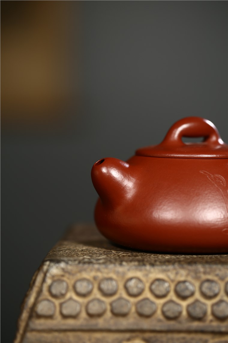 徐勤作品 先知石瓢图片