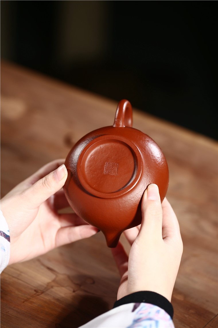 郁晴作品 掇只